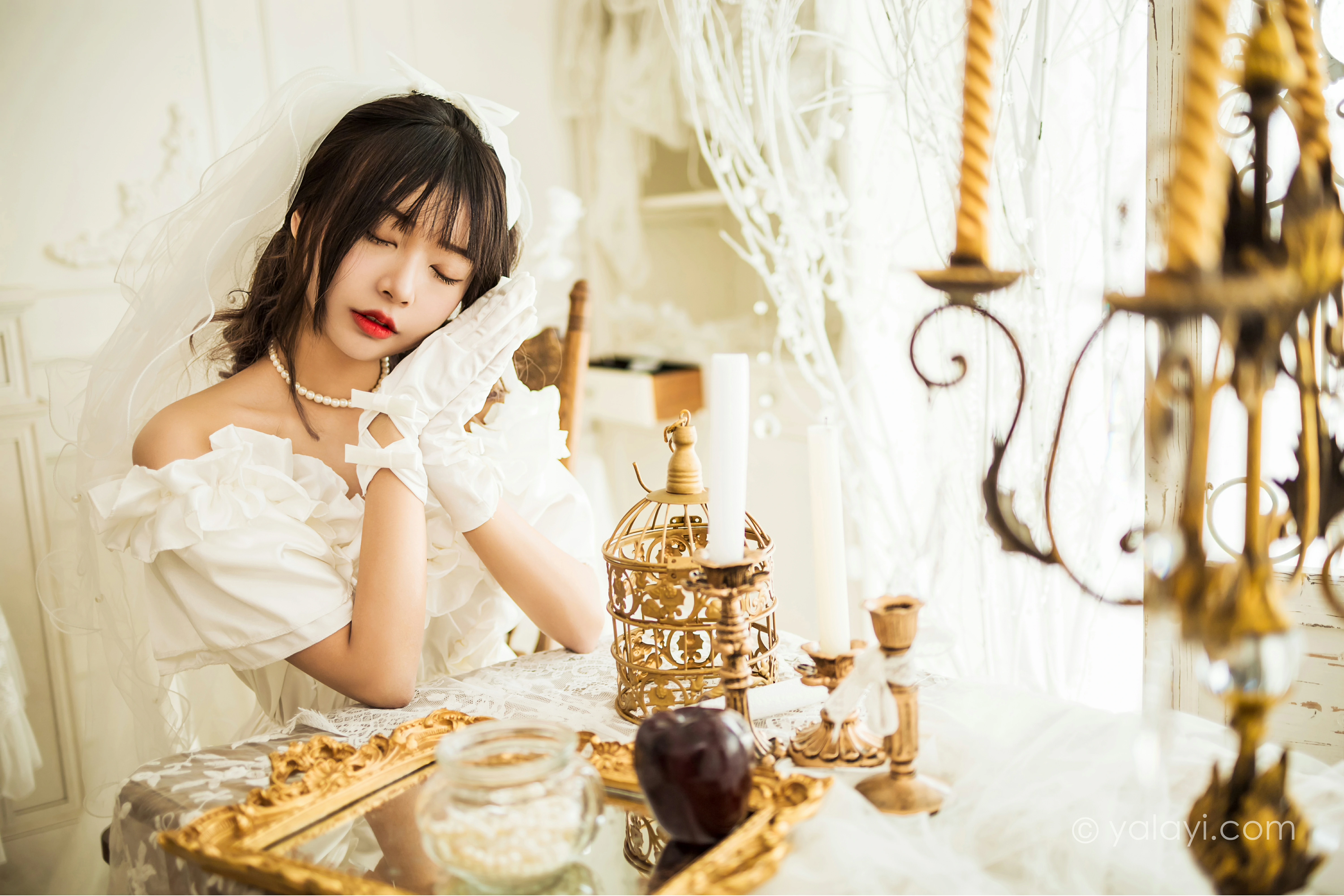 [YALAYI雅拉伊]NO.862 美丽的梦 阿禾 白色抹胸婚纱性感写真集第7张
