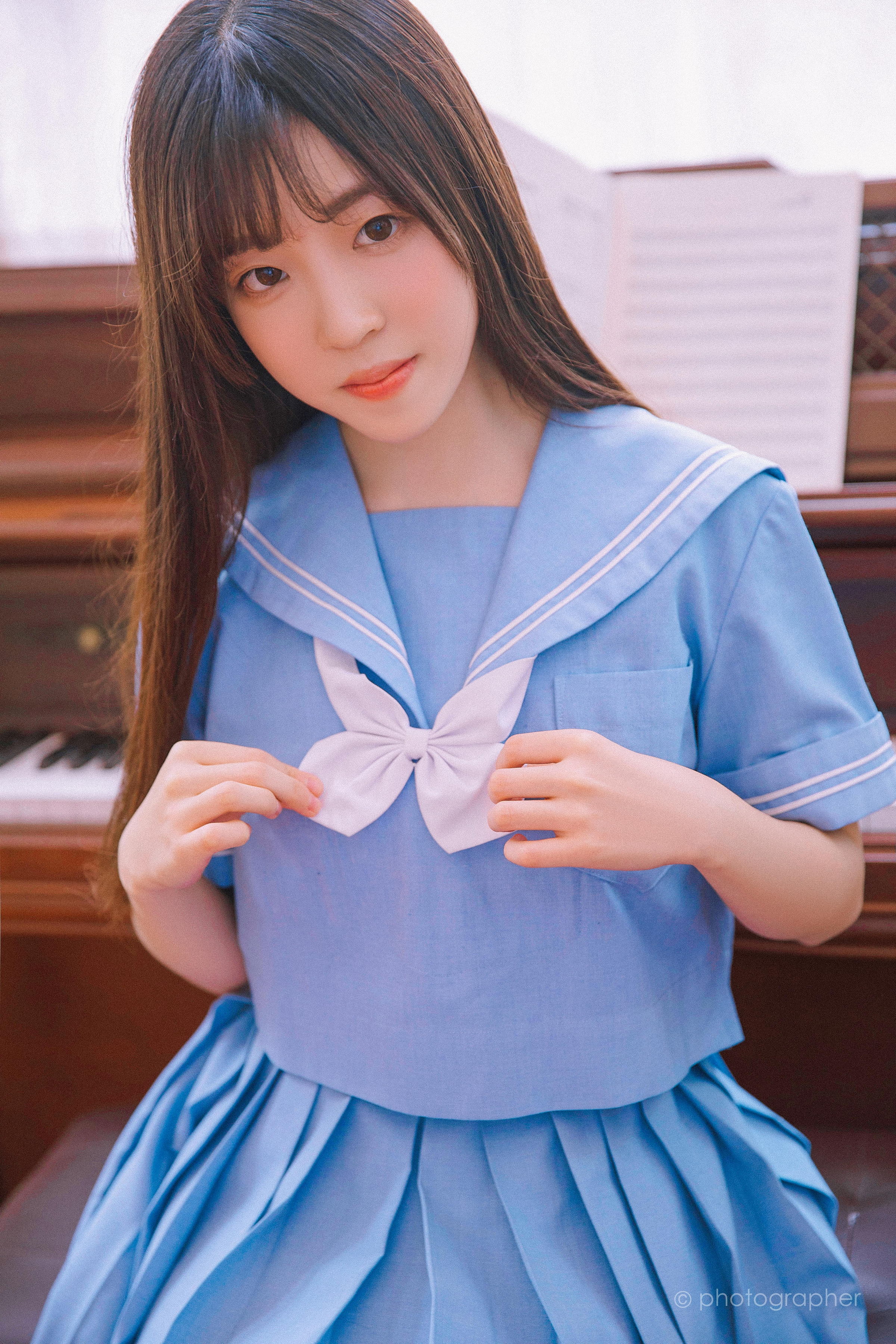 [YALAYI雅拉伊]2022.04.18 感觉良好 青春美少女 蓝色JK水手制服与粉色内衣性感私房写真集第3张