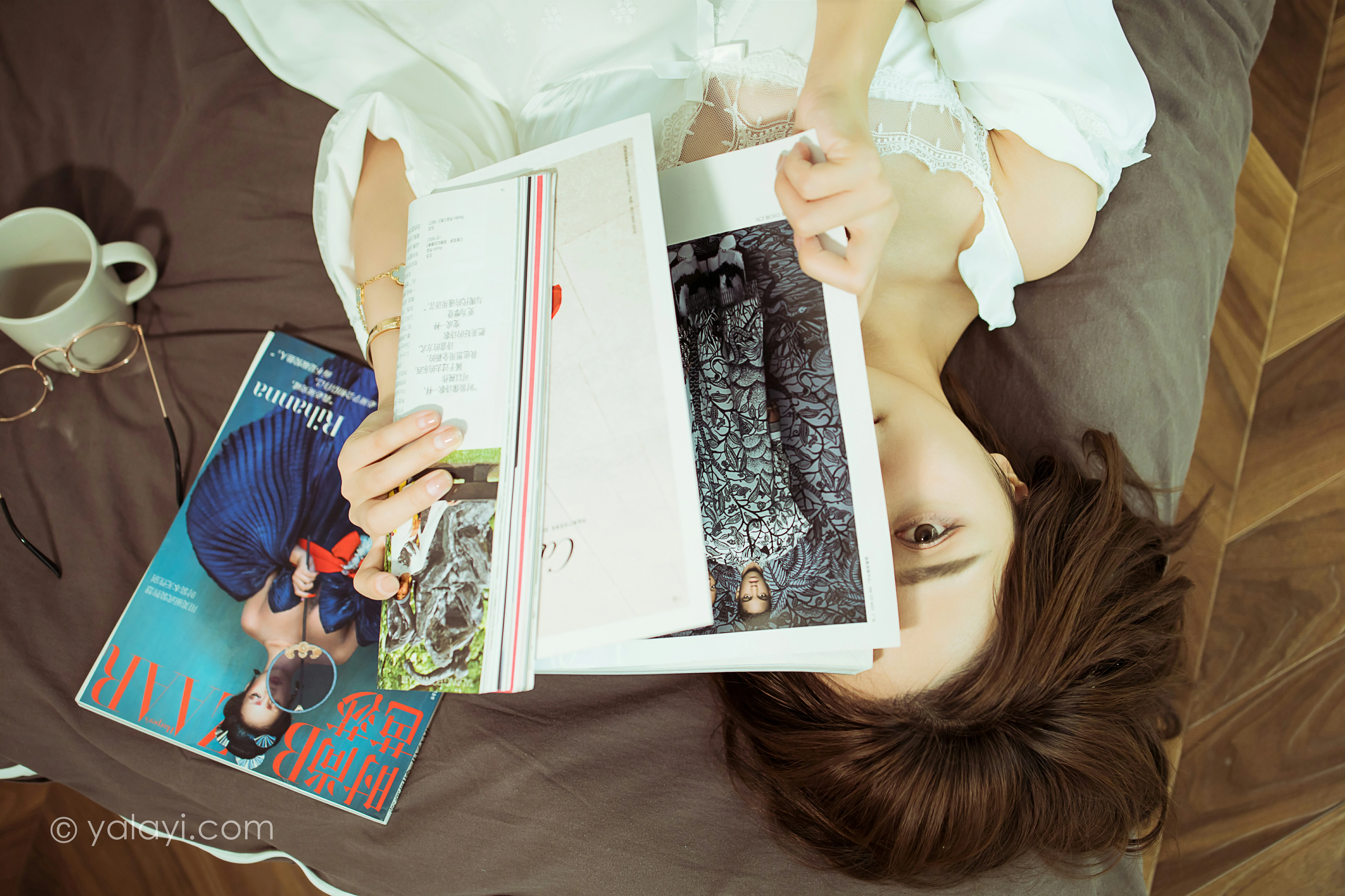 [YALAYI雅拉伊]NO.815 任逍遥 雪儿 白色睡衣加蕾丝内衣性感私房写真集第11张