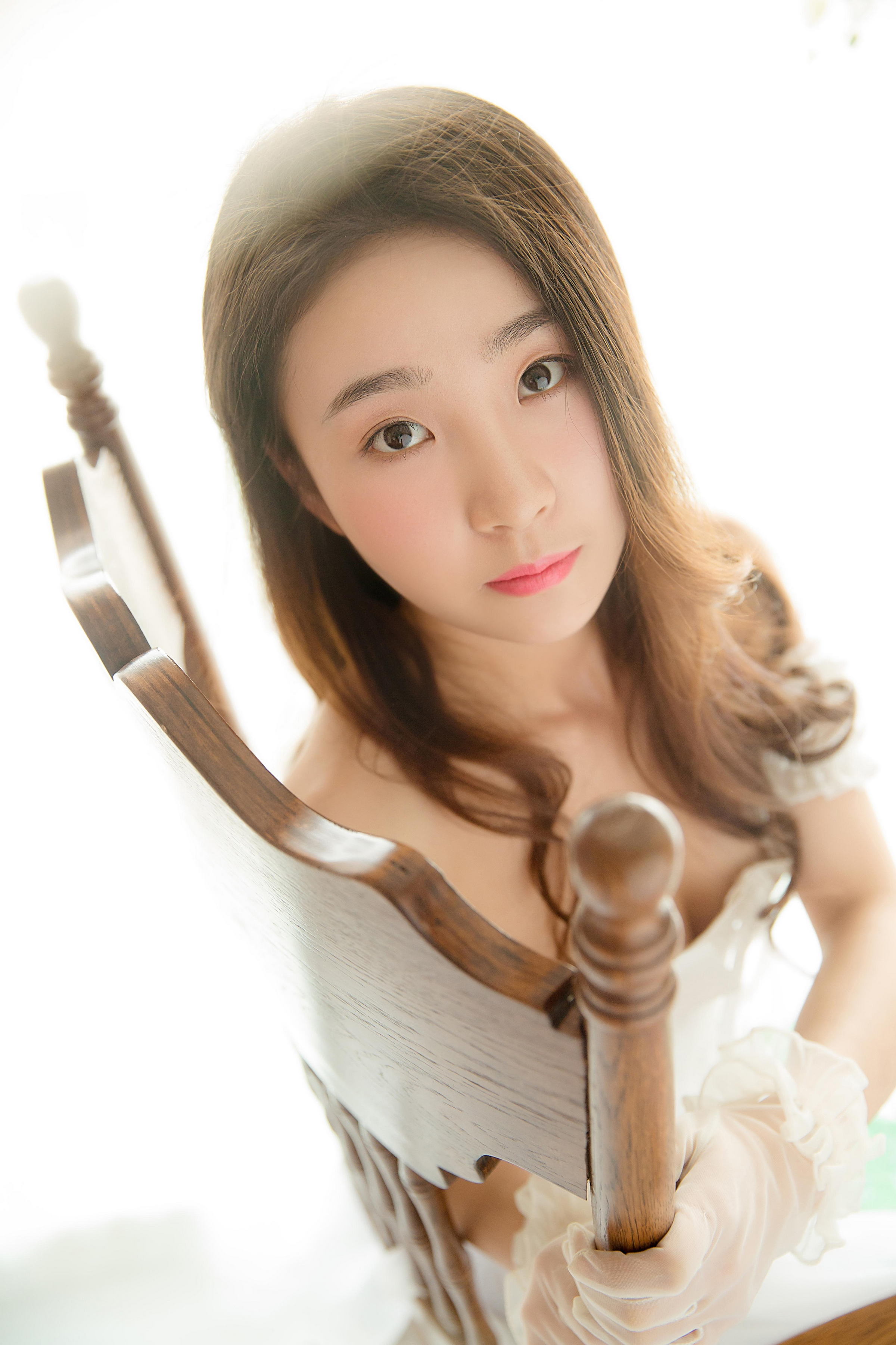 [YALAYI雅拉伊]2022.12.26 如影相随 清纯少女 灰色高中女生制服与白色小背心加安全短裤私房写真集第7张