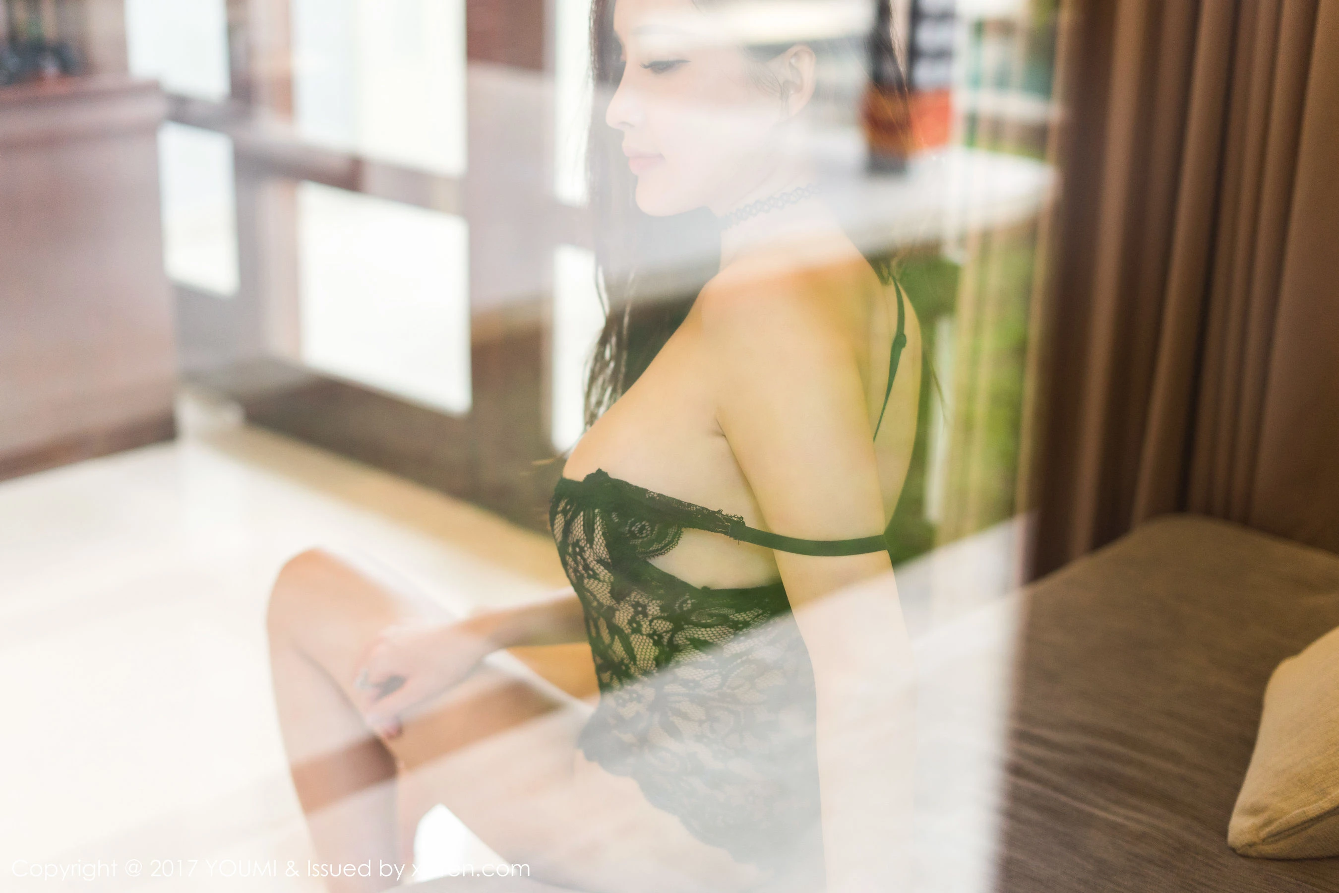  土肥圆矮挫穷《透视蕾丝+情趣内衣~》 尤蜜荟YouMi Vol.043第1张
