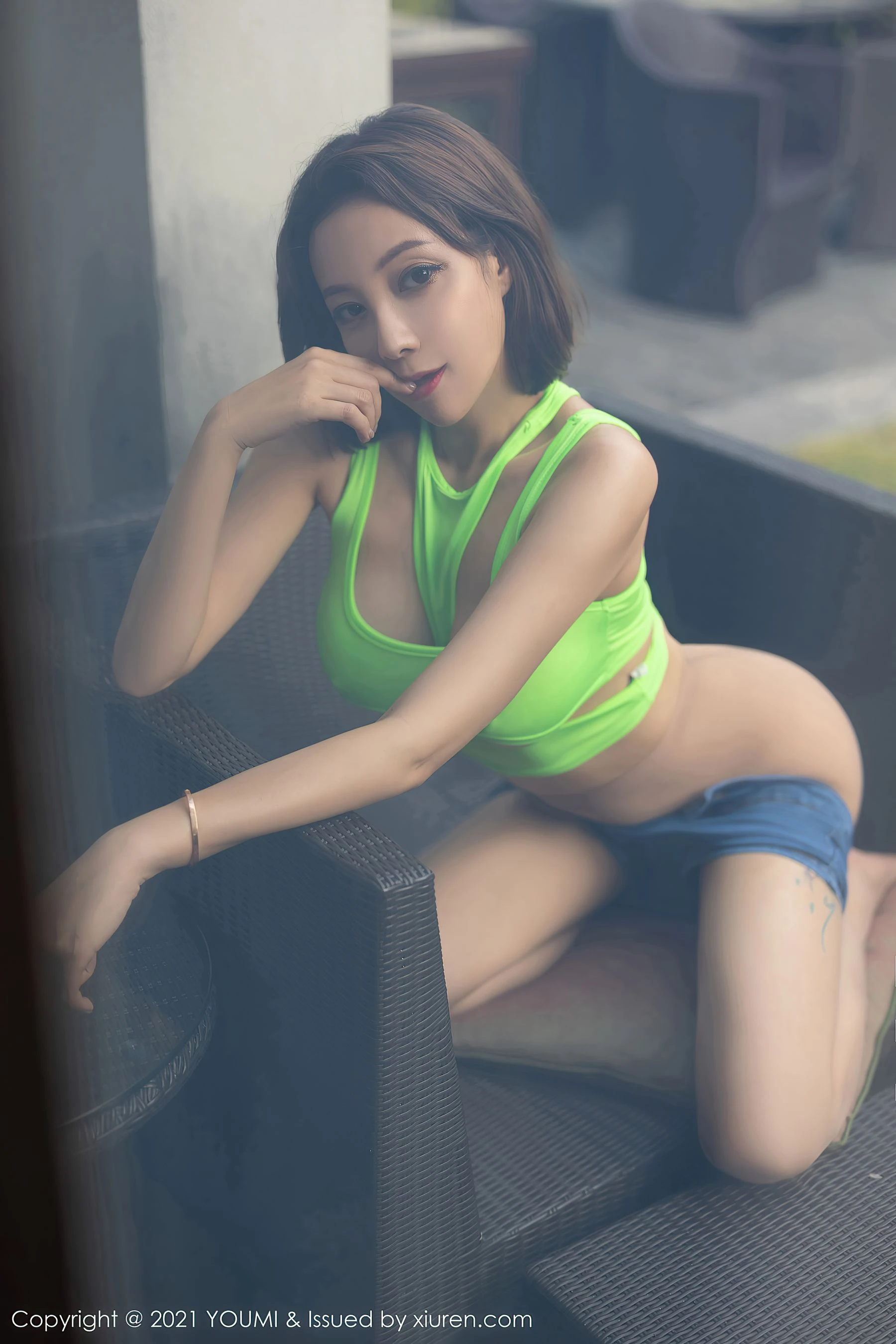  尤蜜荟YouMi Vol.684 果儿Victoria &#038;阳朔旅拍写真第11张