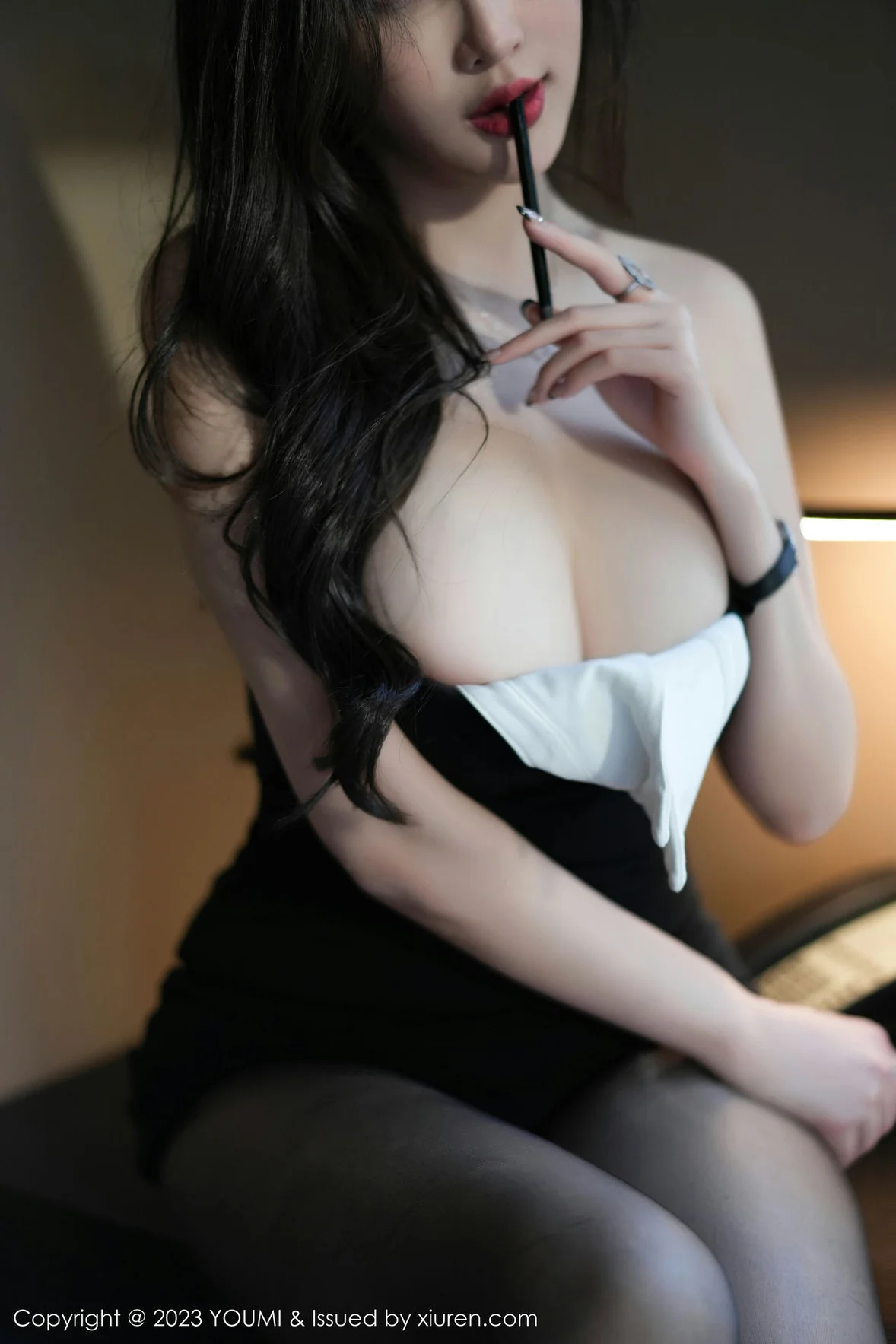  尤蜜荟 Vol.953 Carol周妍希 御姐成都心愿旅拍 [78P]第15张