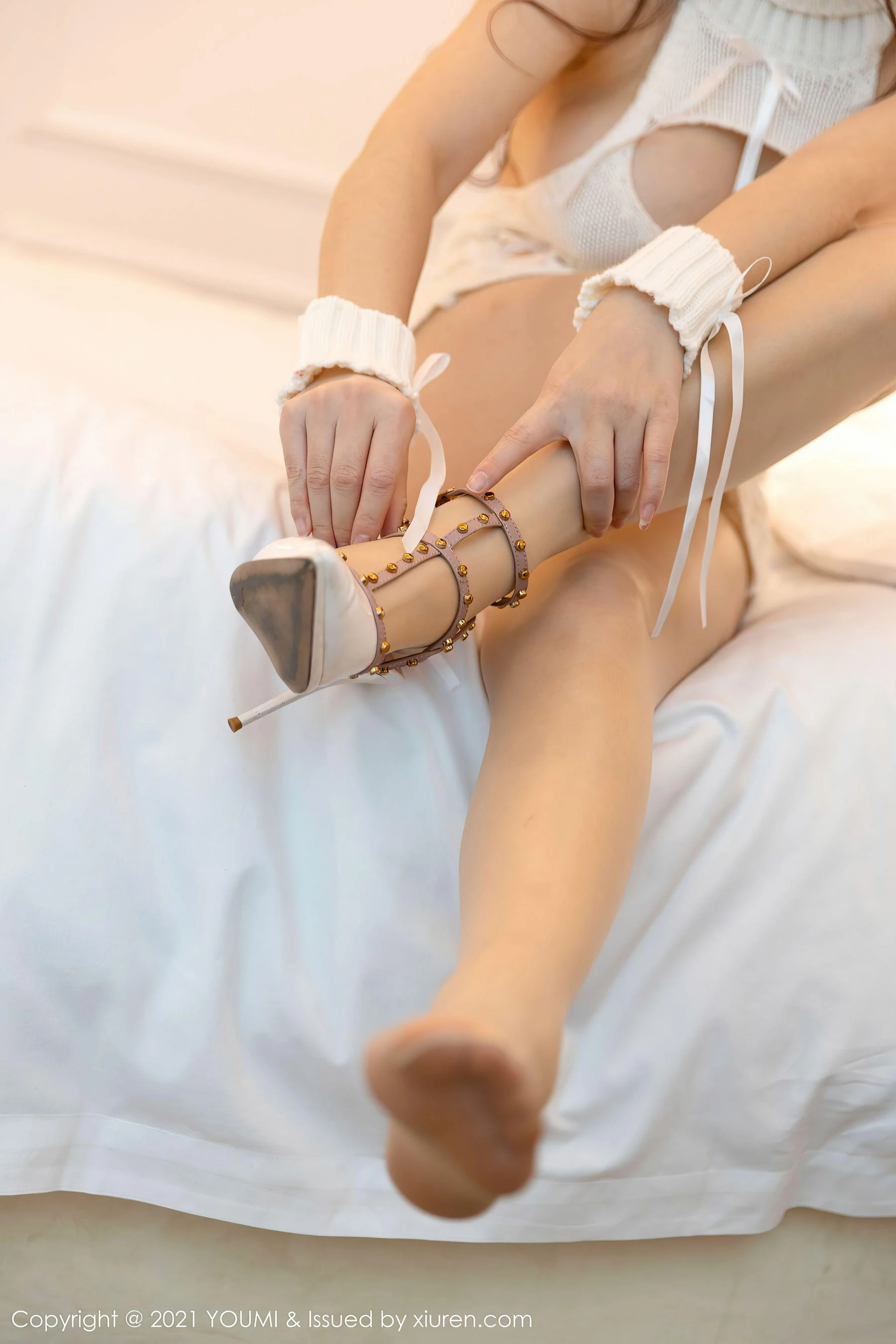 尤蜜荟YouMi Vol.615 乔漫妮mina第13张