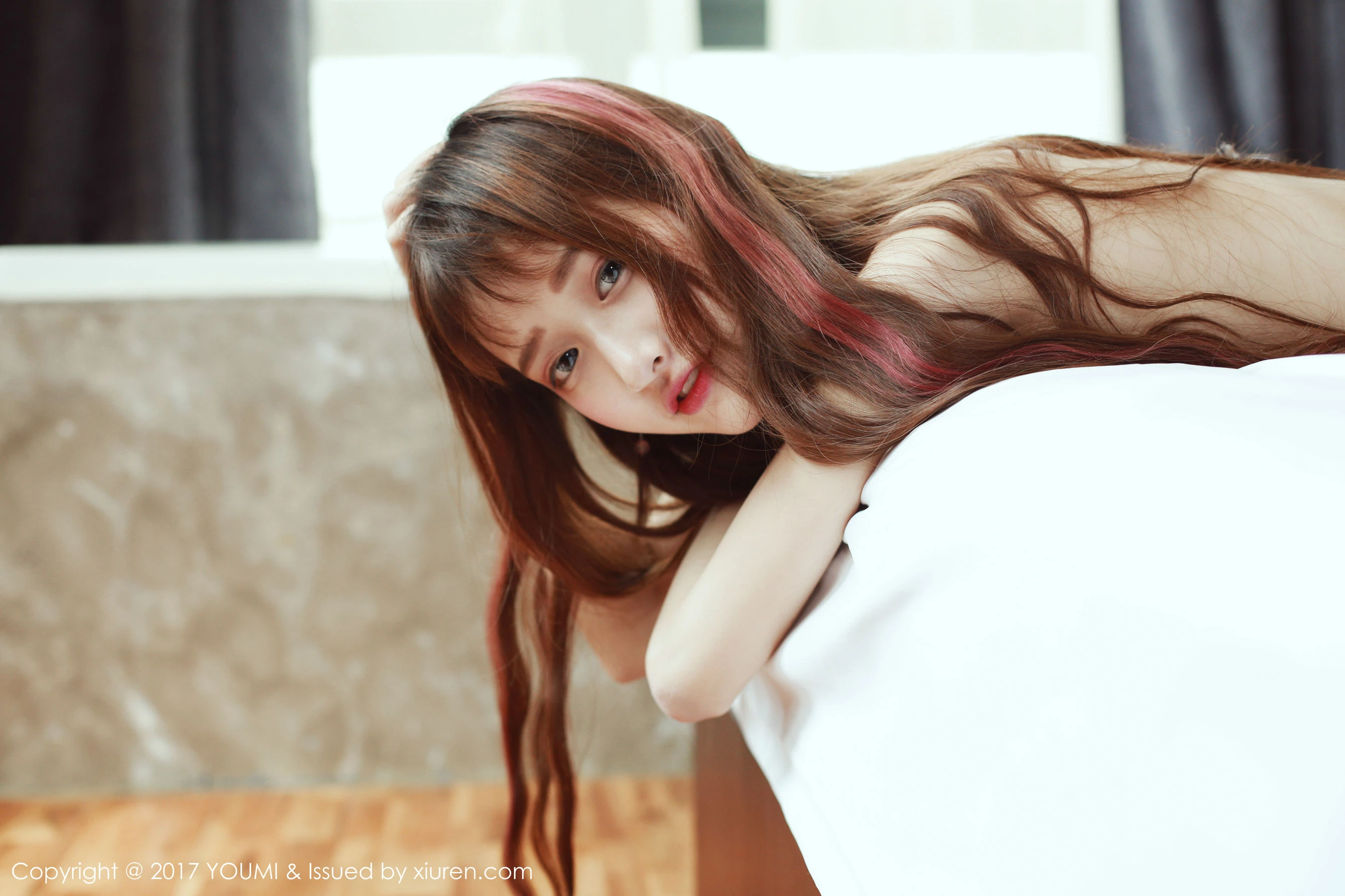 little贝壳《校服小萝莉》 尤蜜荟YouMi Vol.046第9张