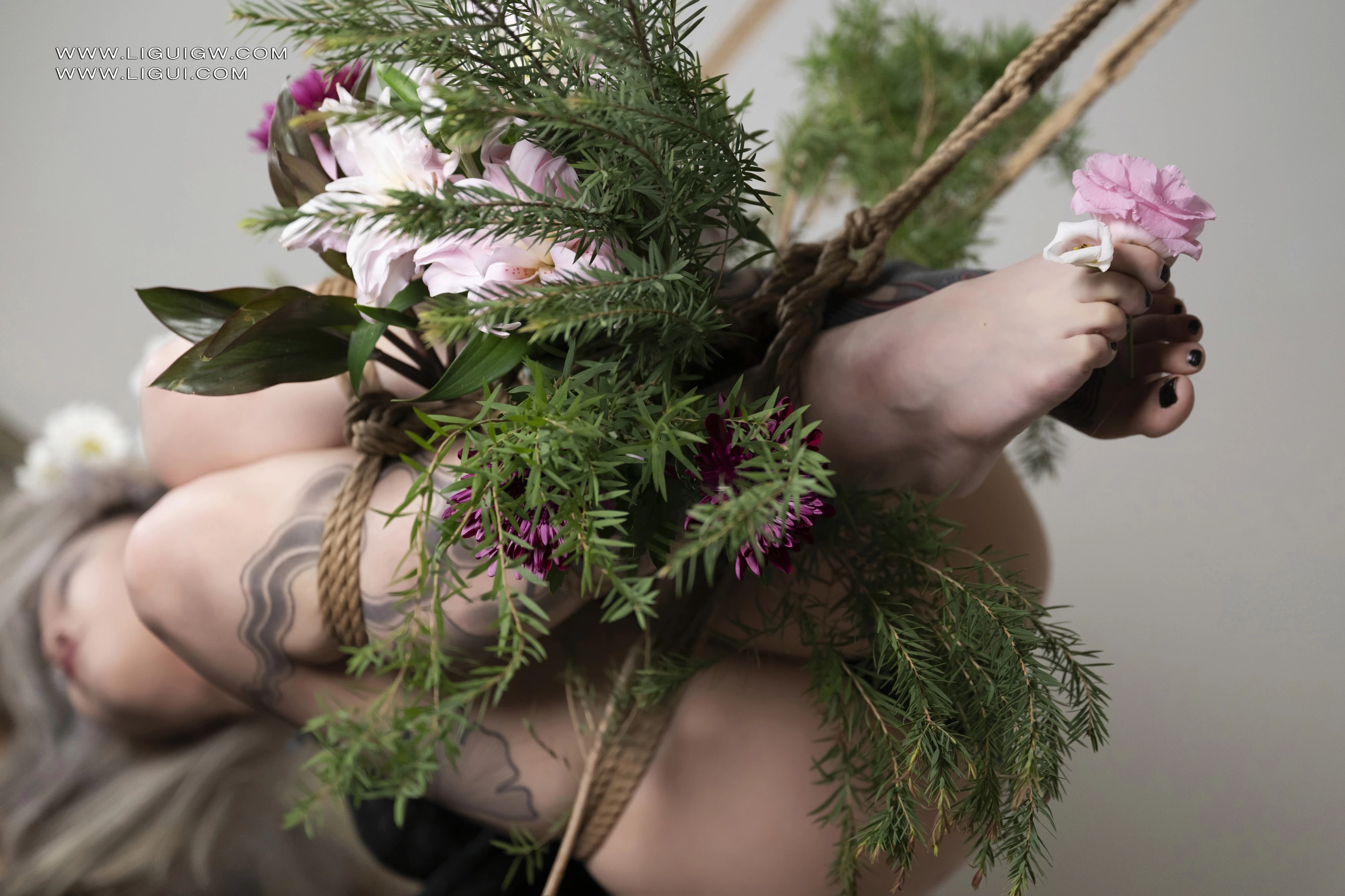 [Ligui丽柜] 2025.10.17 悬缚之舞 えたまめ第13张